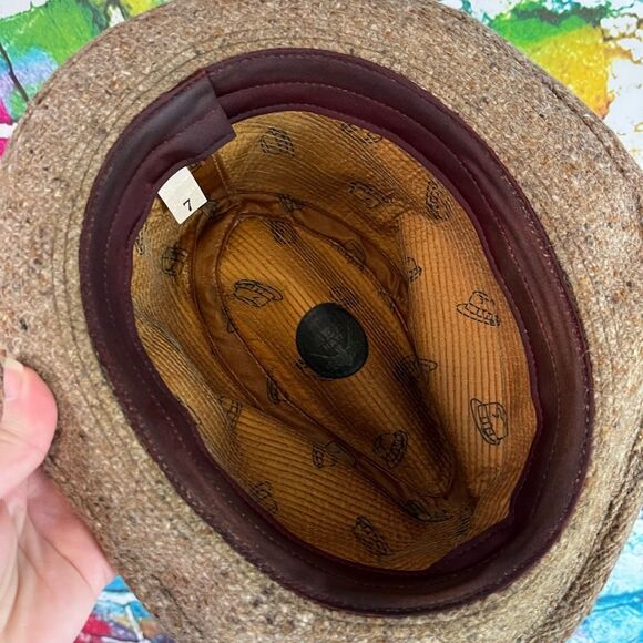 Vintage  BEE HATS Men's Classic Wool HAT Tweed FEDORA Sz. 7 Feather - Picture 5 of 5